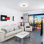 Bay *