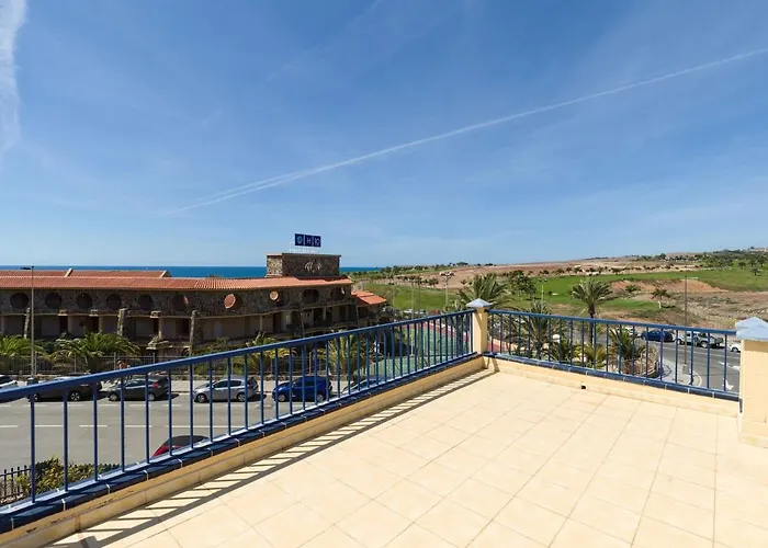 Bay Мелонерас