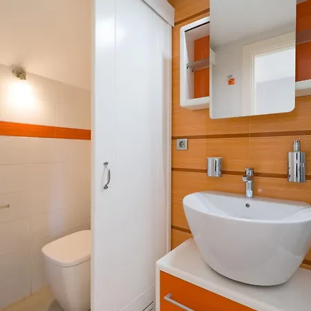 Bay Semesterbostad *