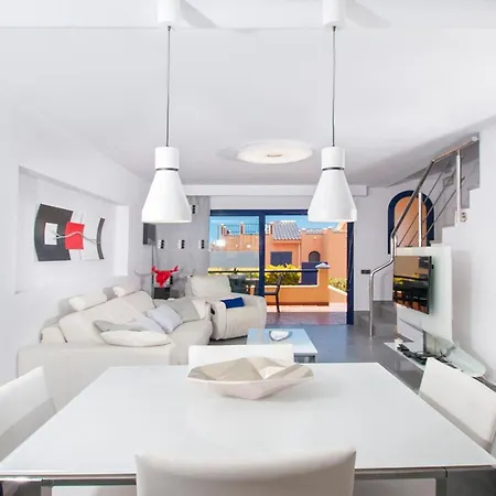 Bay Semesterbostad Meloneras